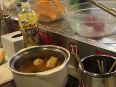 -百品聚旋转火锅(万德庄店)