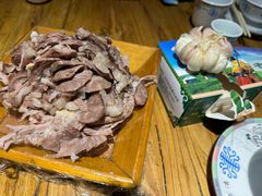 手抓羊肉-老阿妈乌海蒙餐馆(锦馨园小区店)