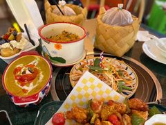 -小小集渔·泰式大排档(太古里香槟店)