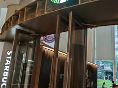 -星巴克(北京西大望路温特莱店)