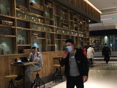 -星巴克臻选(湖滨道店)