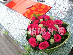 -上海龙之梦万丽酒店