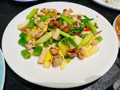 -新泉小傅美食(国贸天琴湾天境店)