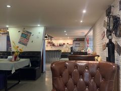 -又见马甲M8融合西餐厅(体育中心店)