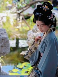 -一揽芳华汉服旗袍体验馆(拙政园店)