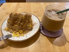 -C.Y Cafe