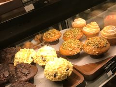 -星巴克(汾阳路店)