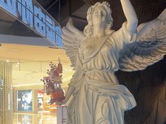 -暴风岛沉浸式体验馆(百联世纪店)