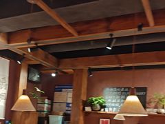 -巴卤社老火锅(财富店)