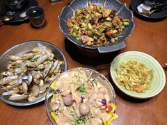 农家小炒肉-徽三说·土徽菜·中国徽菜连锁品牌(一中店)