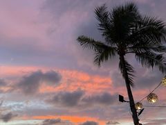 -Sunset Bar(丹绒亚路香格里拉店)