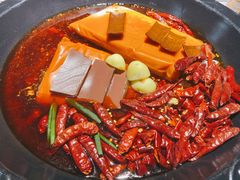 特色牛油锅底-味流印市井火锅