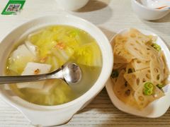 白菜豆腐汤-老北京馅饼粥(西单店)