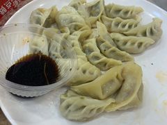 -江城燕子大排档(江汉路步行街店)