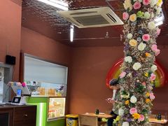 -Dragon Pizza•圆脸龙披萨·牛排餐厅