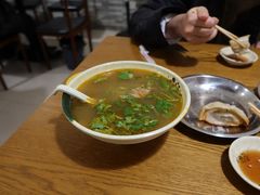 -黄阿姨锅贴大王(万航渡路店)