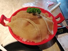 -沪小胖小龙虾(淮海中路旗舰店)