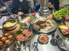 -哈哈碳都·牛肋条无限自助烤肉(宝龙店)
