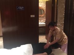 -华夏良子·足道SPA艾灸(山东大厦店)