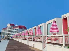 -北戴河碧螺塔海上酒吧公园