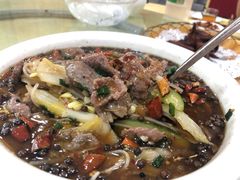 水煮牛肉-盛地山庄