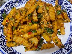 -蜗牛小馆醉乡民谣云南菜(惠新西里店)