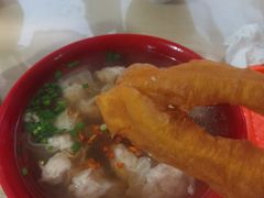 -张阿三馄饨店
