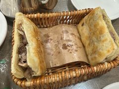 -李春秋驴肉火烧总店