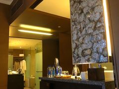 -上海外滩茂悦大酒店