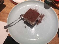 -必胜客(新中纬店)