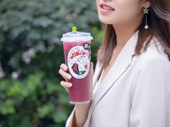 -奈雪的茶(金鹰广场店)