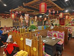 -靠山屯东北农家菜(八龙桥雅苑店)