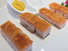 冰烧三层肉-香港百合居(LCM置汇旭辉广场店)