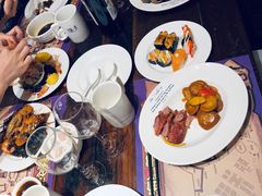 -四海一家自助餐(益田假日广场店)