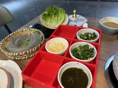 -兰州陈记牛肉面 ·烧烤· 铜锅涮肉(万达店)