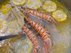 -鲜入围煮花胶鸡海鲜火锅