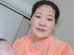 -爱的果实月嫂育婴师(世纪东方店)