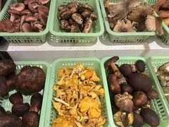 -野菌园·野生菌火锅首创第一家(关兴路总店)