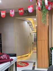 -PE SALON