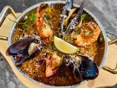 -LESCEDARS Brasserie Bistro香柏树