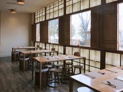 -蟹家大院 · 独揽江景(滨江店)
