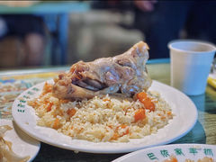 单腿抓饭-巴依家新疆手抓饭(菱角湖万达店)