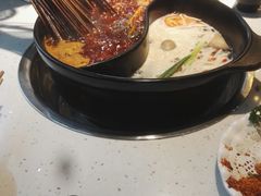-钢管厂五区小郡肝串串香(奥克斯广场锦城万达店)