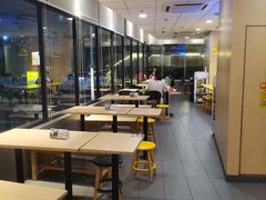 -麦当劳(伟城广场店)