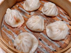 鲜肉小笼-老半斋(福州路店)