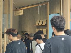 -喜茶(上海打浦桥日月光gelato lab+店)