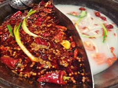 -周小明火锅(黑金冠社区店)