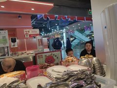 -龍歌自助小火锅(市北CBD万达店)