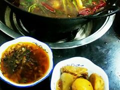-石灰市毛记烧鸡公(解放碑店)