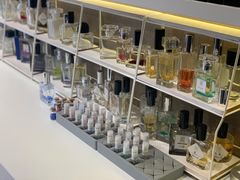 -墨more调香馆DIY自调香水(博雅国际中心B座店)